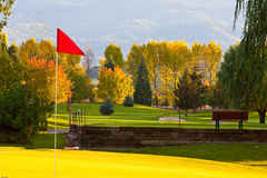 golf-course-beautiful-view-looking-behind-th-tee-rd-hole-red-flag-foreground-southern-oregon-42594560-1